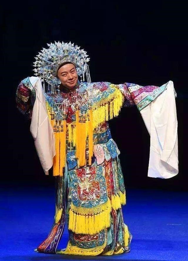 京剧|于魁智、王珮瑜、胡文阁、孟广禄，这几位京剧名家是否捧过头了