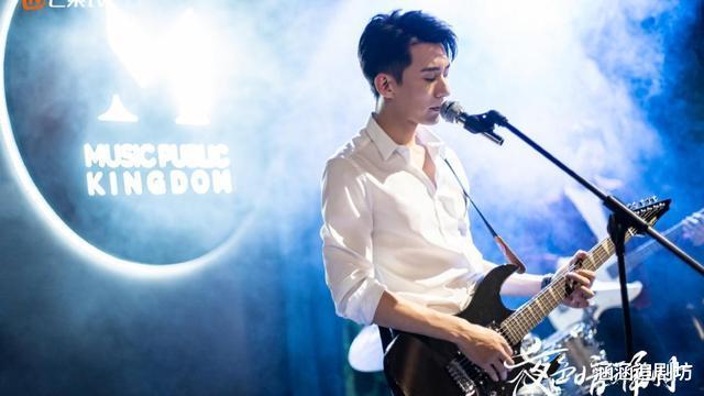 刘学义|刘学义新剧《夜色暗涌时》11月9好开播,现代装扮首次挑战霸道总裁!