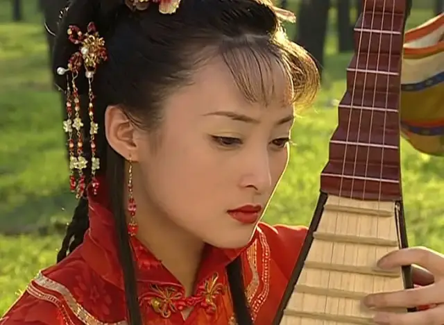 琼瑶|琼瑶的残忍与清醒都在她的命运里