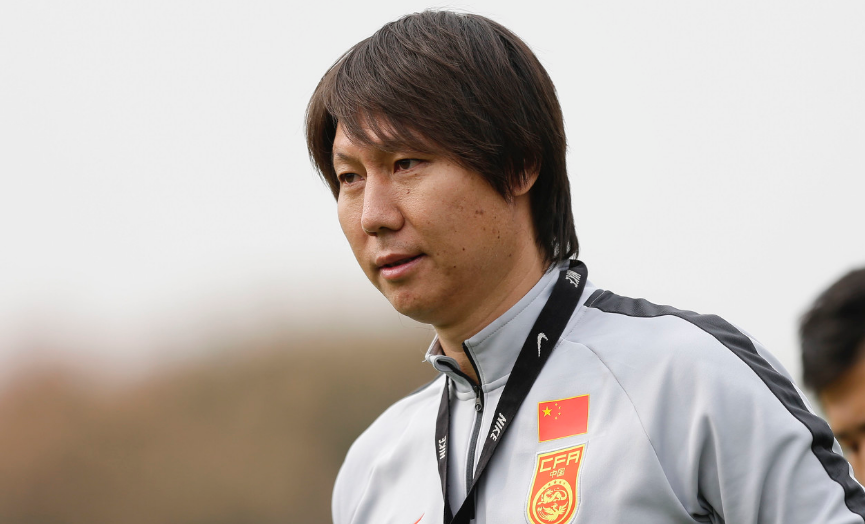 李鐵|李鐵正式發(fā)聲，吳曦也發(fā)文！前國足翻譯：李鐵不是壞人，應(yīng)該帶隊打12強賽