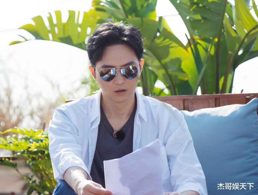 张智霖|张智霖算是把《大湾仔的夜》玩明白了，四大决定让这一期直接封神