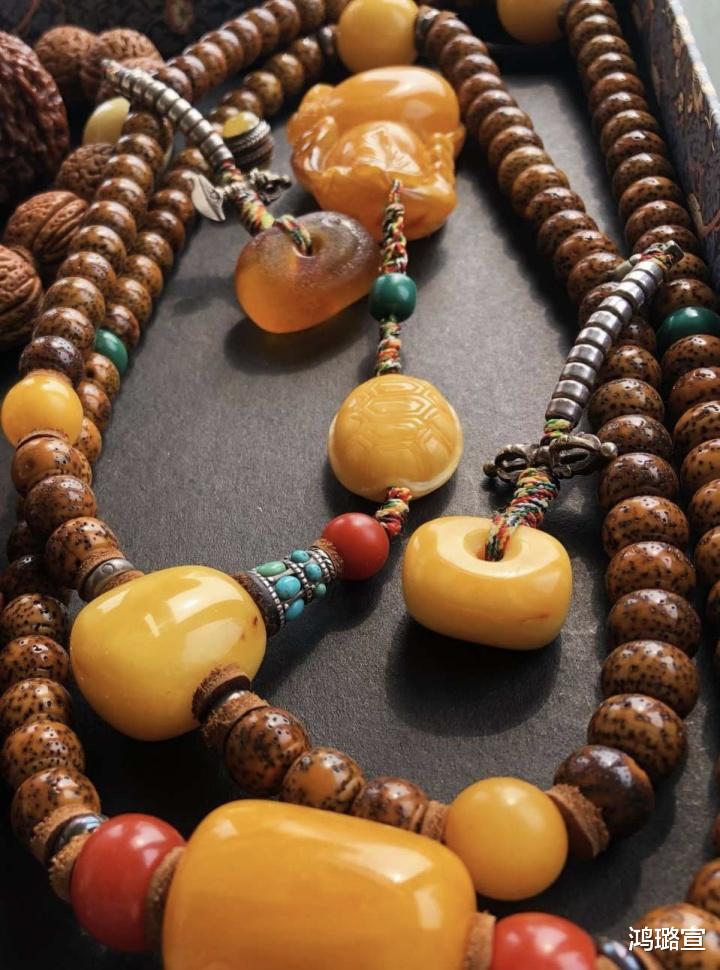 文玩|“您这串一定很贵吧！”文玩到底选贵的还是选对的？这点是关键！