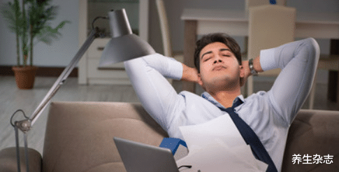 养生杂志|牙周炎的四大表现及症状，易患牙周炎的九类人群要知晓