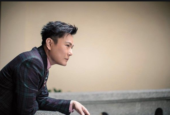 张信哲|李宗盛将自己最烂的歌，丢给助理去唱，没想到成就了身价上亿天王