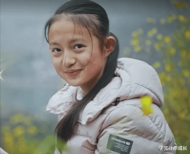 子芫伴你成长 大厂实习生年薪40万作息表曝光：苦难守恒定律，太过现实