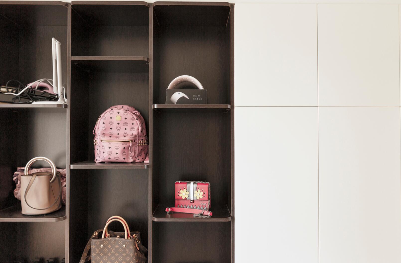 厨房做横向设计越来越普遍，真的是只有尝试过，才知道有多爽