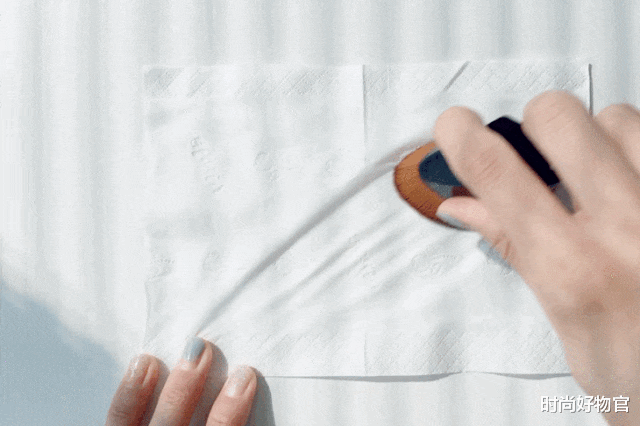 底妆 用过最服帖的国货粉底刷!10秒上妆不吃粉,一年省好多粉底液