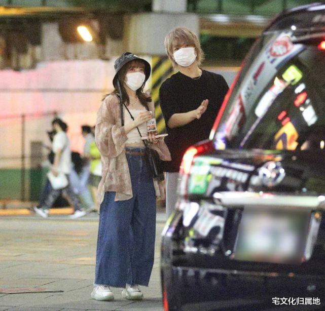 |鬼头明里和“棍之勇者”被文春爆料两人疑似已经半同居