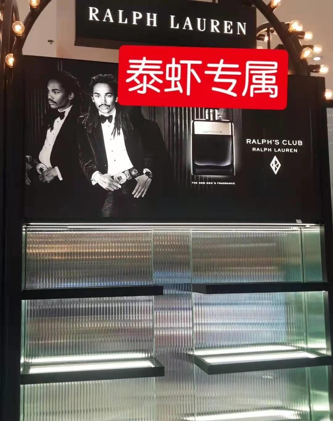 肖战|肖战带火“全球”二字！“全球谢谢”之后，“全球断货”再出圈