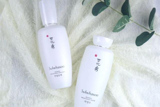 |人类高质量清爽水乳！绝对不糊脸