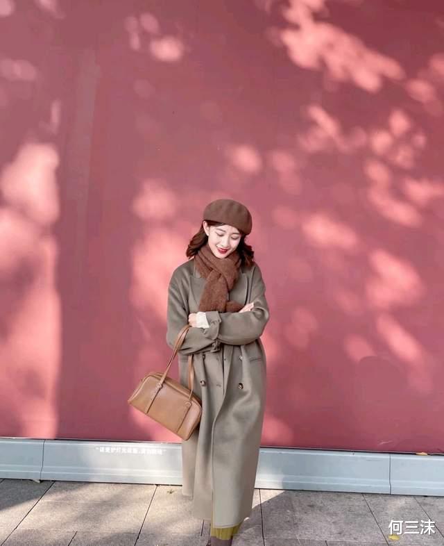 何三沫 不想成为别人眼中的“大妈”,穿对了很关键,可以试试裙装穿搭