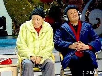 春晚|07年春晚“黑色三分钟”究竟是谁的错？为啥朱军李咏被传打架？