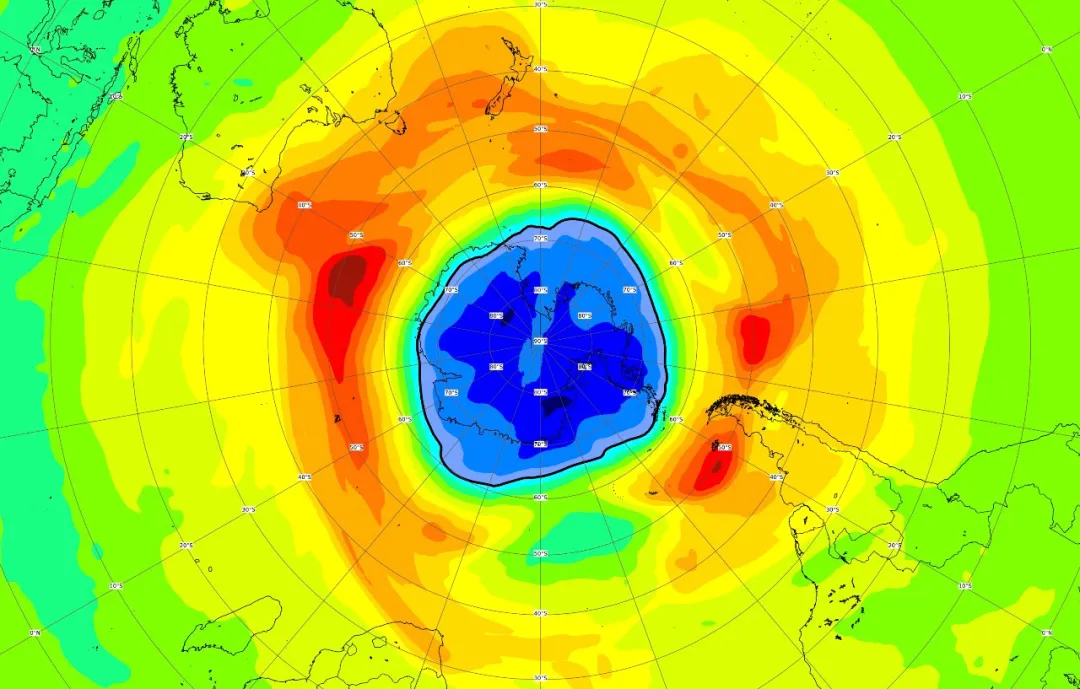 南极洲 南极臭氧空洞异常增大，面积已超南极洲