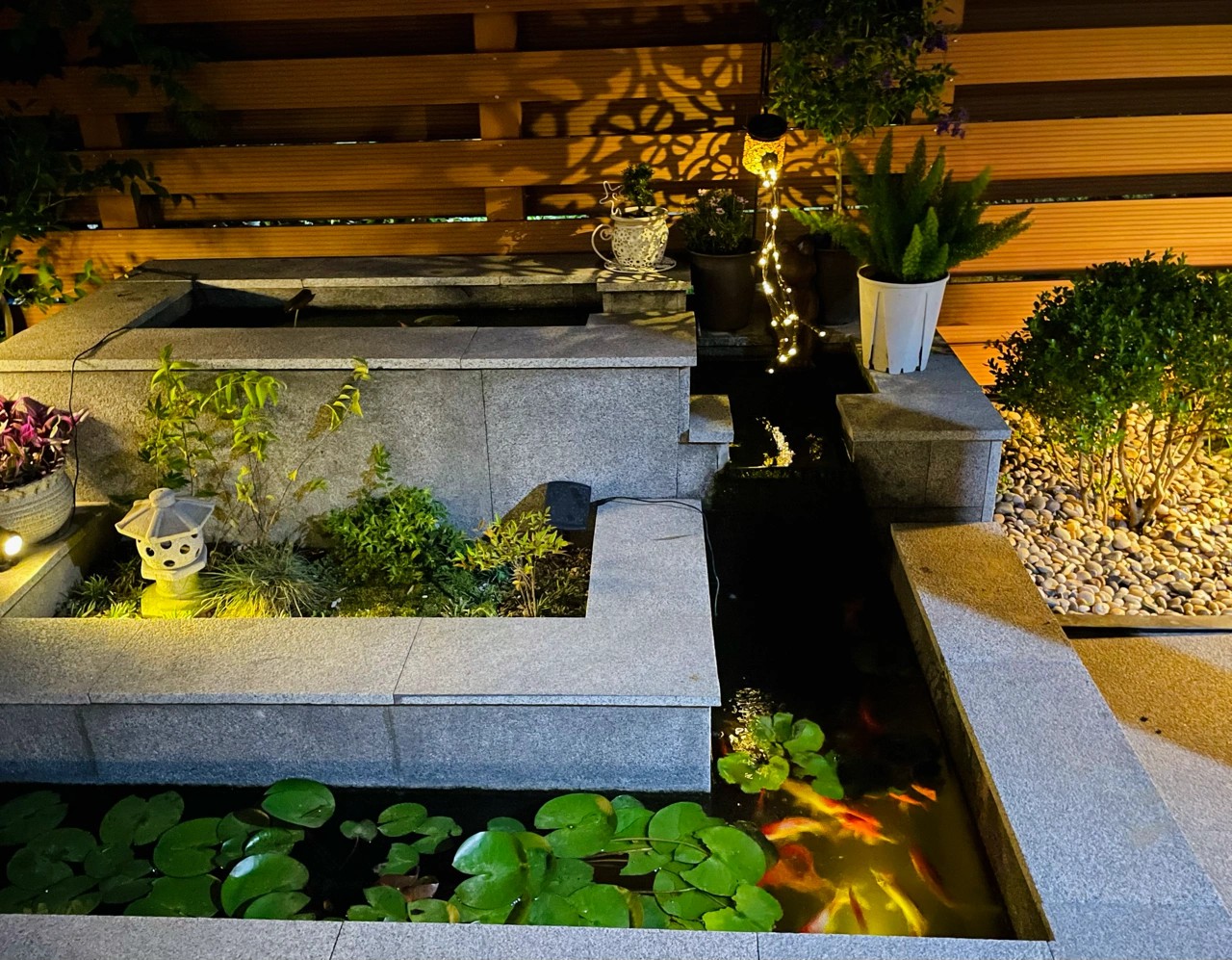 ?6万不到,改造72㎡现代庭院花园,教你做一个低维护的懒人花园