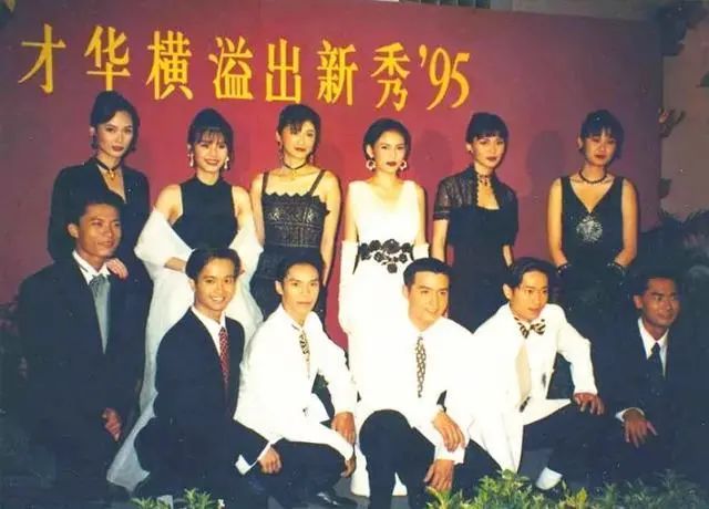 InsDaily|一代美人“牡丹仙子”郭妃丽嫁富豪后退圈9年,现在怎么样了?