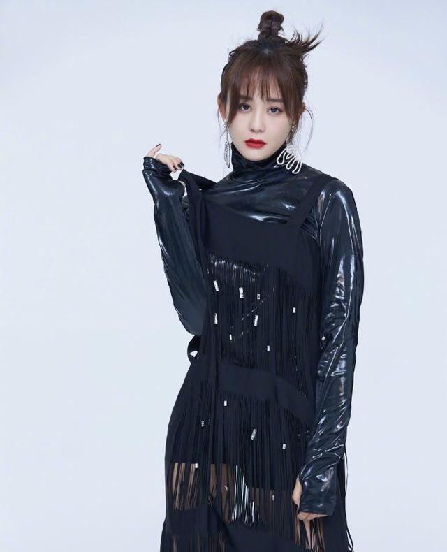 何炅|杜海涛靠婚礼捞金？范丞丞张小斐联手炒作？何炅帮忙背黑锅？林允