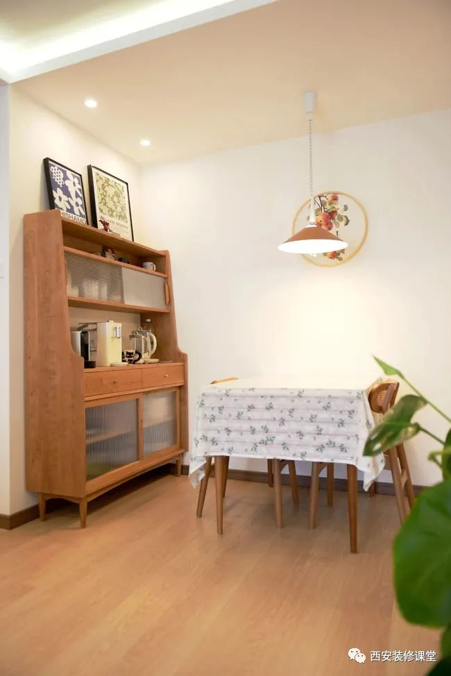 85㎡两室新家,打造日式婚房