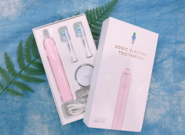 每日口腔科普|电动牙刷怎么选？口腔师分享四大选购技巧，必收藏！