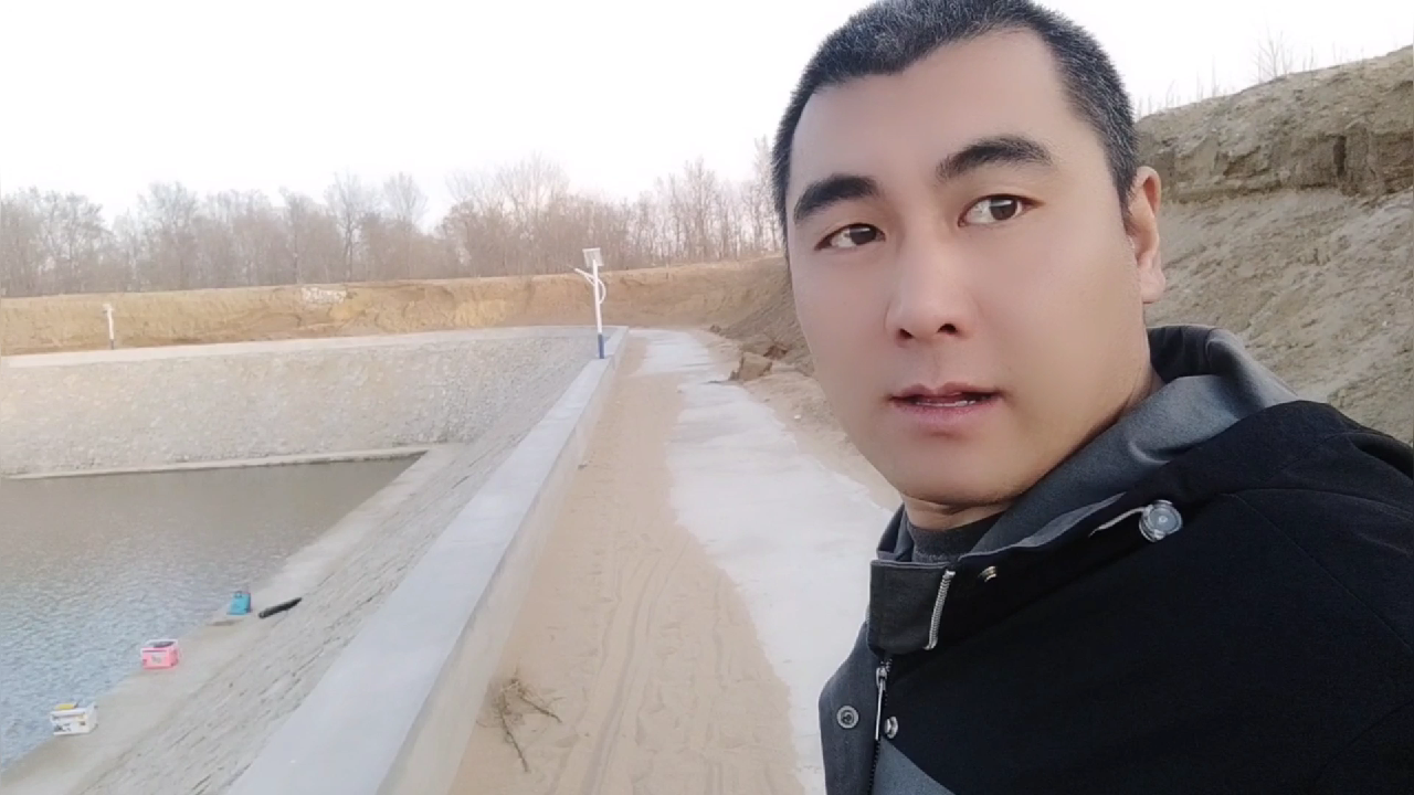 |自掘坟墓的黑坑老板，放一次鱼赔六万块钱，钓鱼人：我们不傻