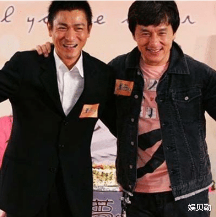 春晚|2021年春晚, 66岁的成龙超刘德华创了纪录，只是让人有点小伤感！