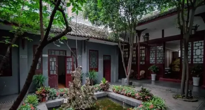 上海市|当你老了，一定要在乡里有套房.