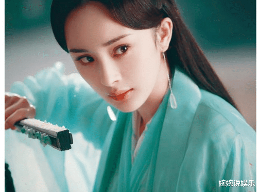 杨幂|杨幂早年拍过的一部烂片，评分不到五分，粉丝们却说：不看才后悔呢