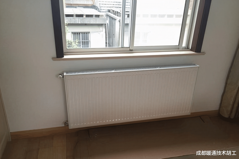 明装暖气片,很容易被误会的几大点?