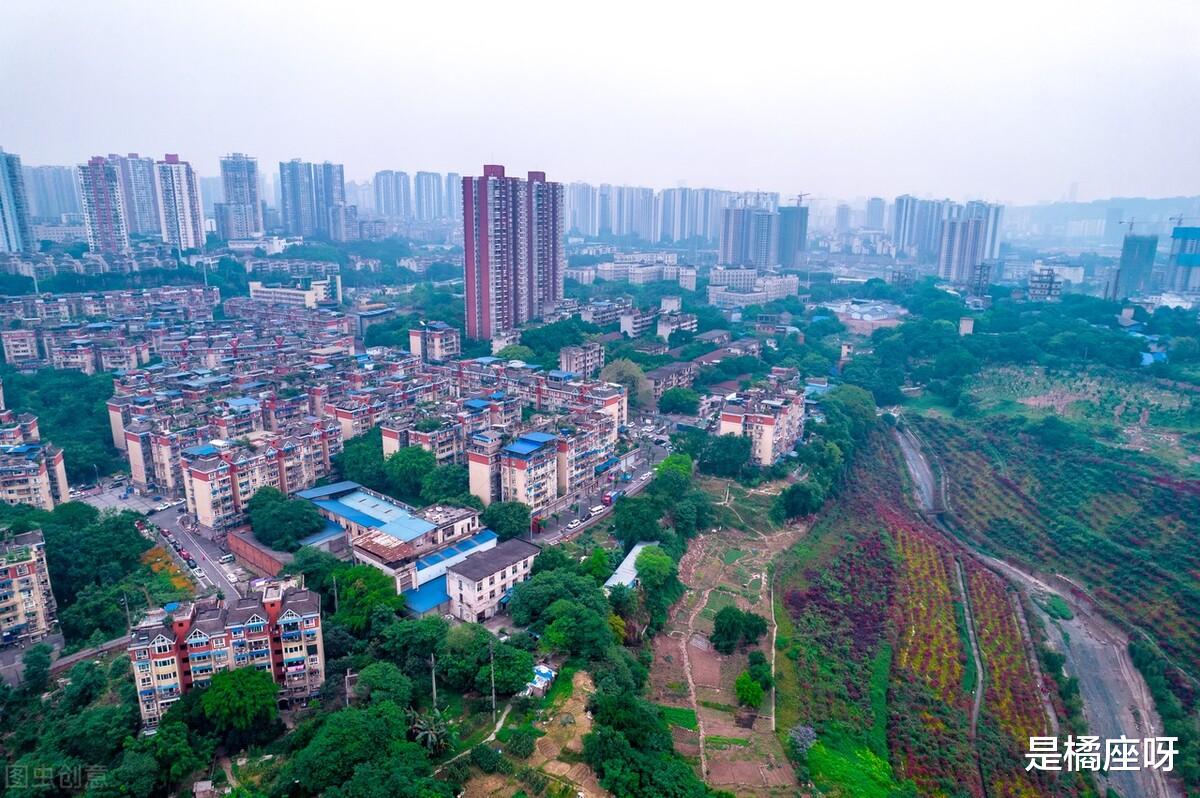 房价|一篇文章让你搞懂房价！中国300个大小城市，房价悬殊的5层深刻逻辑！