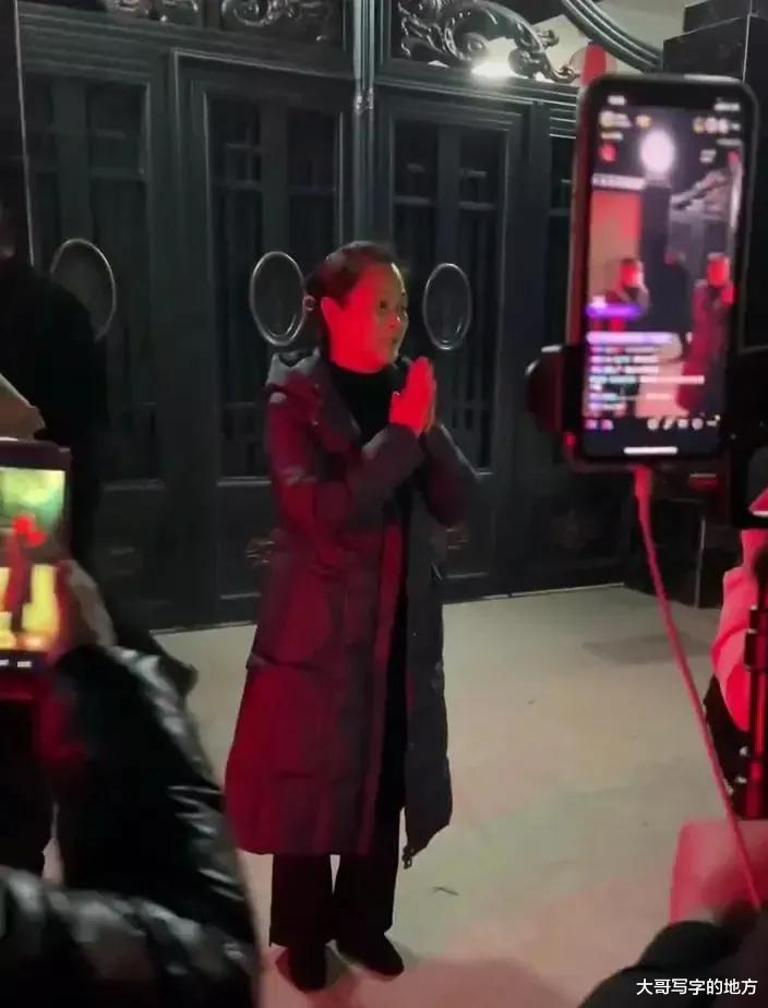 陈亚男|借鸡生蛋之陈亚男离婚了,净身出户?朱小伟的悲哀,谁之过?