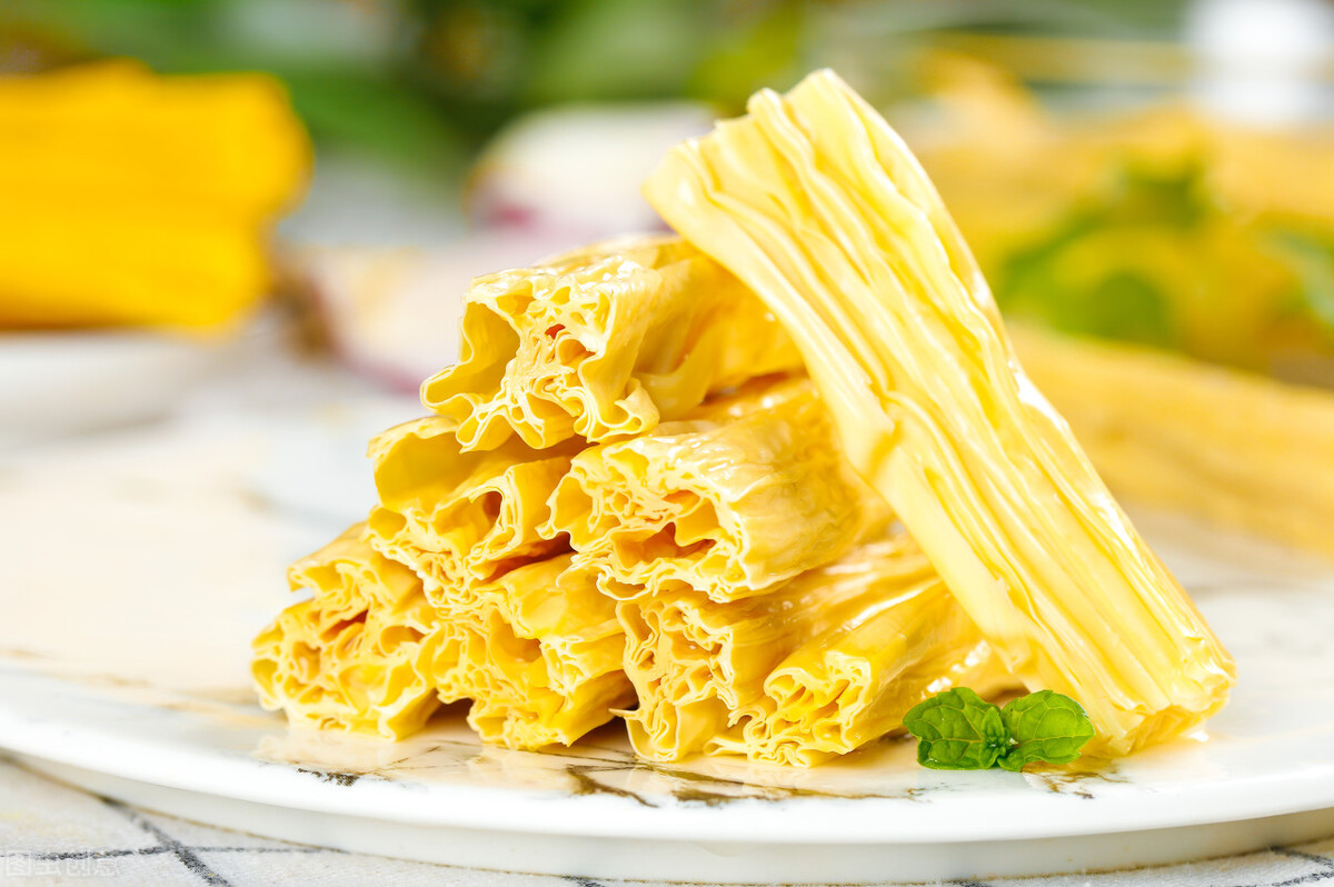 素菜|空姐从不吃这四种“假素菜”, 热量堪比喝油，大家却当减肥餐