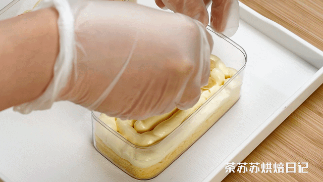 茶苏苏烘焙日记|从老经典变新网红！这一口火了几十年，怎么吃都不腻！