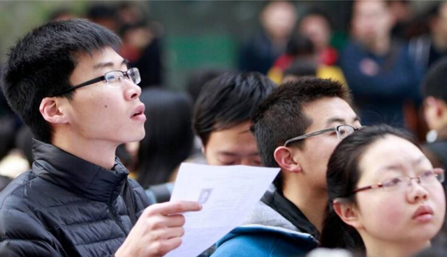 雪落无尘谈|高考“热门专业”排名,00后大学生十分认可,父母却难以接受