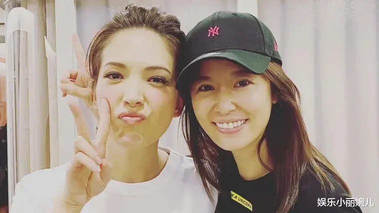 许玮甯|恭喜！邱泽许玮甯晒合照宣布结婚，闺蜜“林心如”也送上祝福