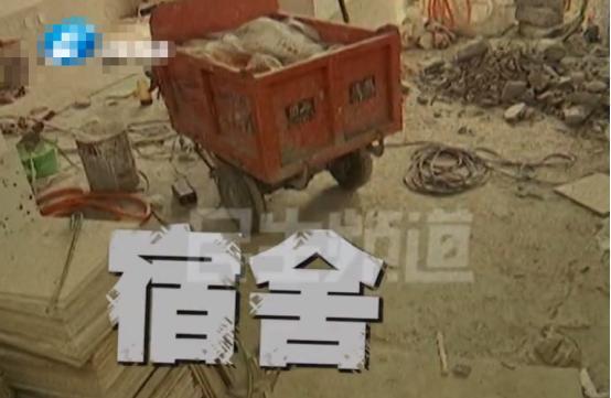 学校开学，家长看到学生宿舍惊呆了，竟然还在装修就让学生入住？