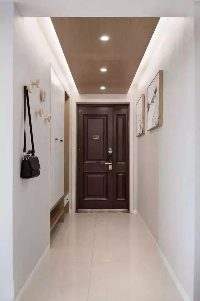 玄关吊顶这样一装，非常漂亮，立体时尚显大方！