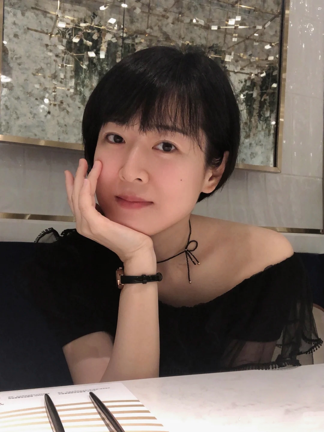 27君|想扮嫩，头型和穿着很重要！