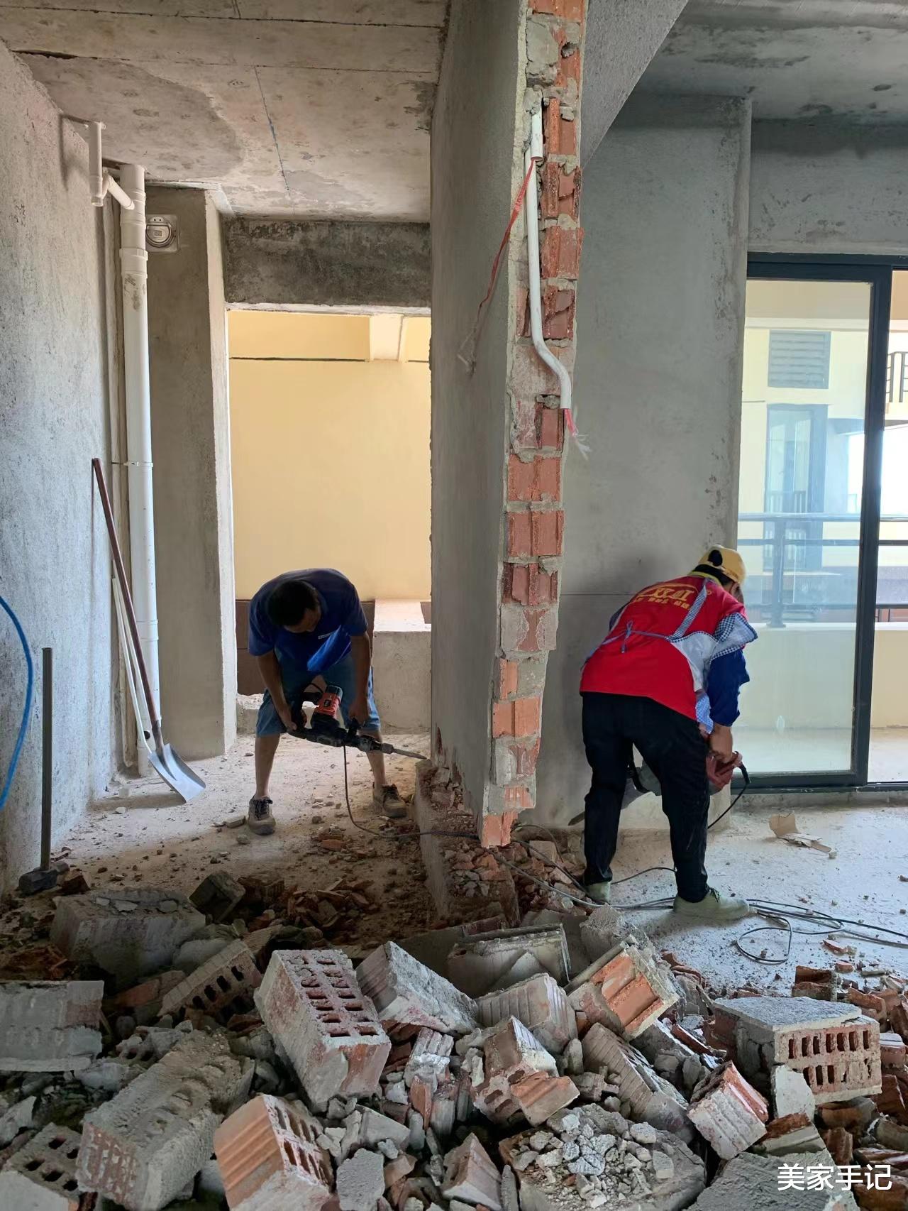 崩溃！装修加了10次钱，血亏5万才总结出来的避坑经验，别再犯了