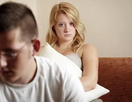 蛋蛋情感百态|一位女人自述：时隔二十年，老公参加同学聚会，跟初恋发生关系