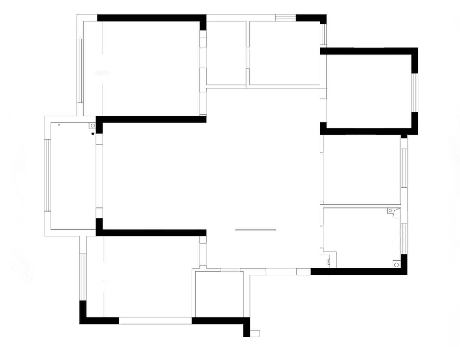 精装房就该有精装的样子，她坚持对空间重组，完工后高级多了