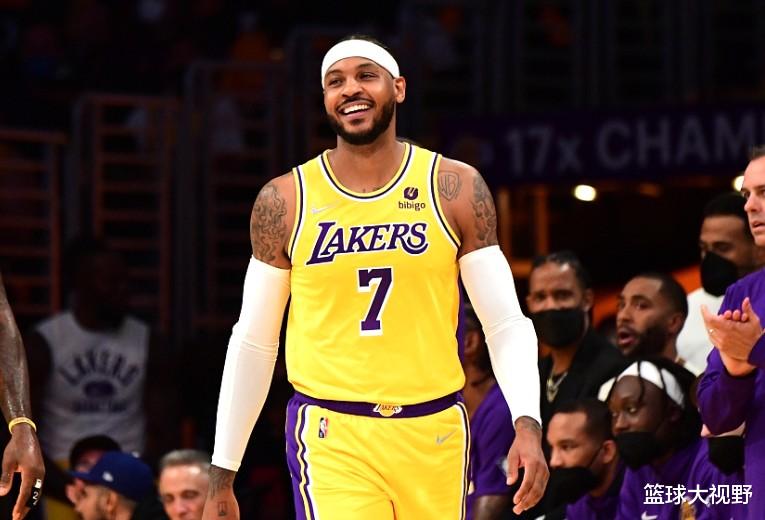 勒布朗·詹姆斯|慘遭大逆轉(zhuǎn)！詹姆斯34+11，庫里21+10+10，打破NBA紀(jì)錄，成歷史第一人