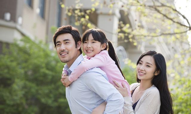 冷冷育儿课堂|用好这个“超级工具”,在教育上化繁为简,让孩子变得更自信从容