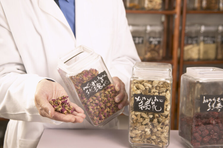 六味地黄丸|六味地黄丸是国民药，能补肾能治疗糖尿病？提醒：这3类人别乱吃