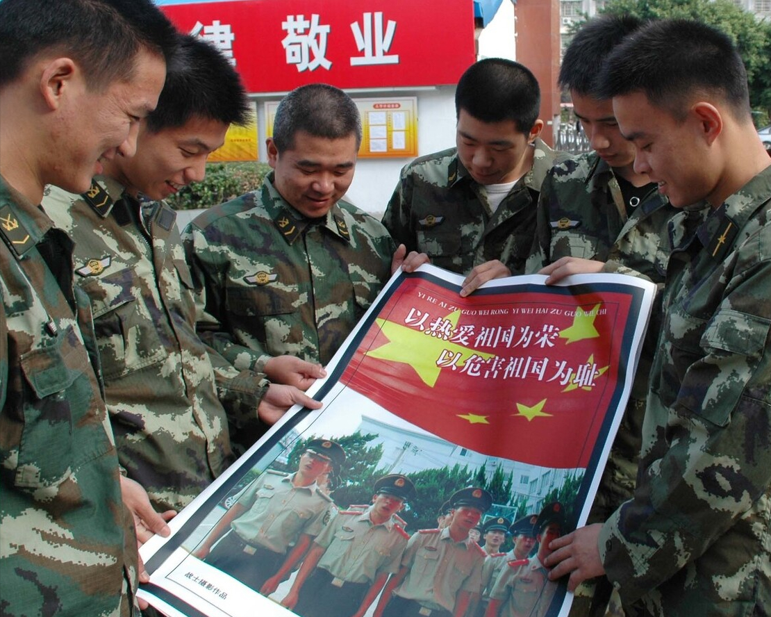 招聘|专科生的春天来了，军队文职公开招聘2万余人，待遇不输公务员