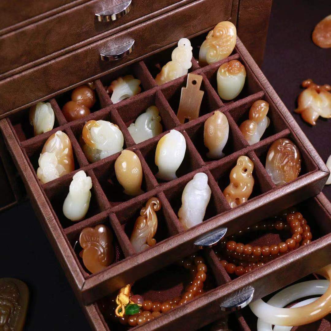 |真玉是不是都是冰凉的|||玉自然是不凉的