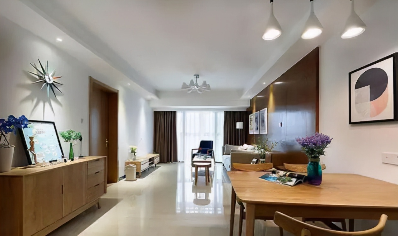 开门见厅的尴尬户型,没有玄关,鞋柜该放哪里?