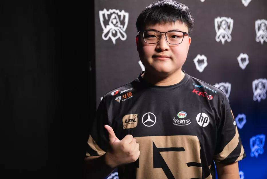 Uzi|时隔560天:UZI官宣复出!你认为UZI能重回巅峰吗?