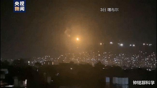 塔利班|塔利班士兵向天开枪庆祝致17死，朝天开枪为何不会伤到自己？