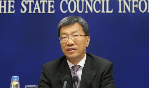 艺术教育|新任教育部长谈“艺术教育”，必须“两手抓”，是嫌学生不够累吗