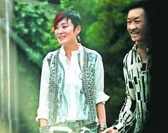 张敏|女神，你清醒一点！