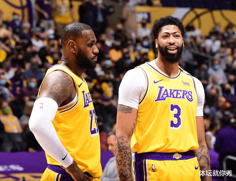 安东尼·戴维斯|湖人2-4出局后：詹姆斯曝内情，浓眉哥放狠话，施罗德表态想留队